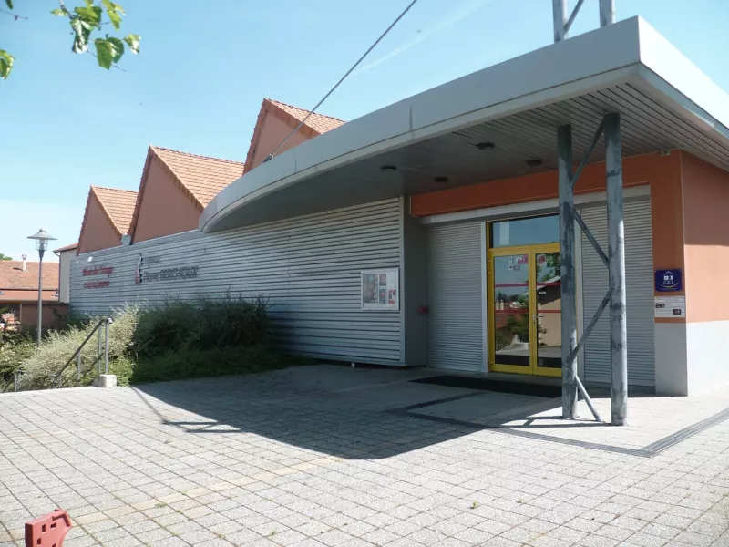 musée du tissage et de la soierie Bussières