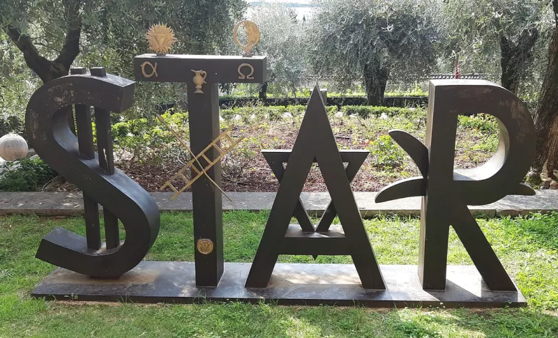 Vittoriale degli italiani - STAR