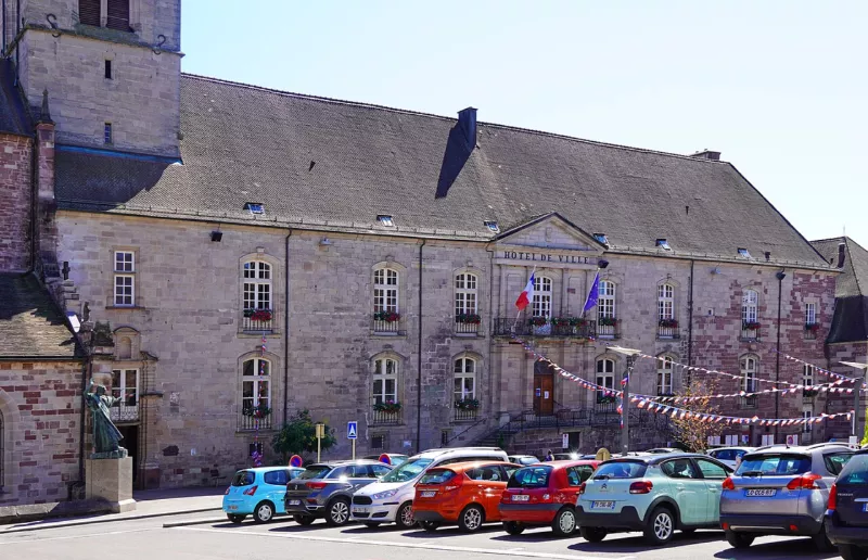 2020-08 - Mairie de Luxeuil-les-Bains - 01