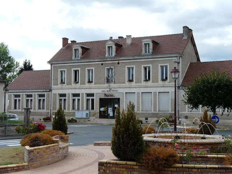 Saint-Léon-sur-l'Isle mairie