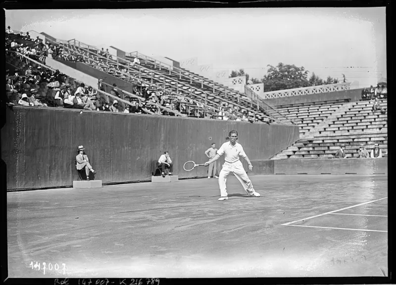 (Stade Roland Garros, 22-6-30, Championnats de France internationaux des professionnels de tennis) Karel Kozeluh - btv1b532306090