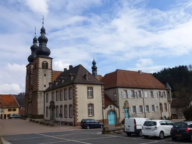 Saint-Quirin-Eglise et prieuré (1)