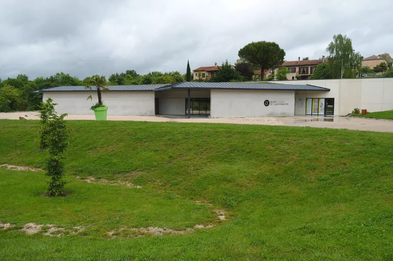 Musée-forum de l'Aurignacien - Bâtiment - 2016-05-22