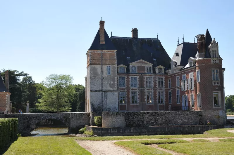 La Bussiere Logis 02
