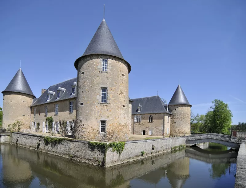 Chateau-de-Rochebrune2