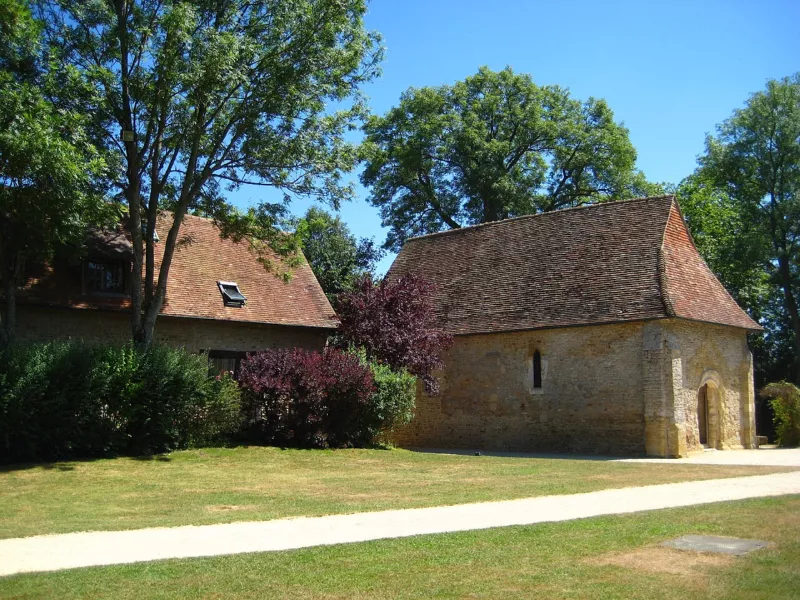 Crevecoeurenauge chateau chapelle