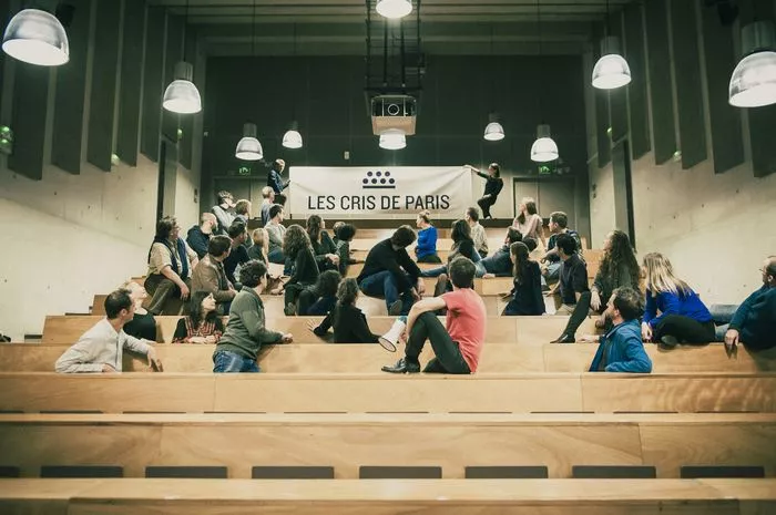 Affiche : LES CRIS DE PARIS - Sù!
