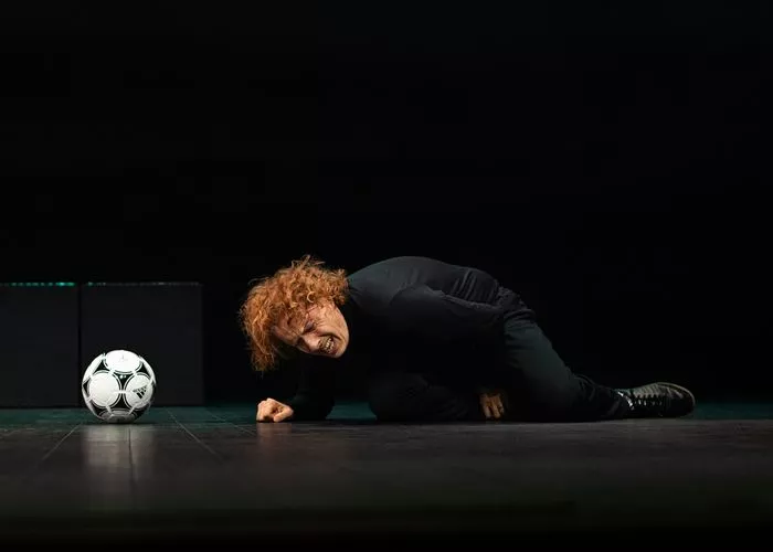 Théâtre | Être ou ne pas être – William Mesguich
