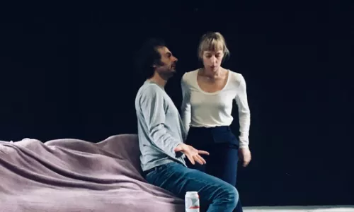 Affiche : Le CCAS vous propose : Théâtre "Marionnettiste"