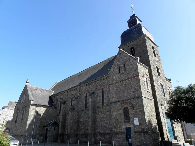 Dinard (35) Église Saint-Énogat Extérieur 01