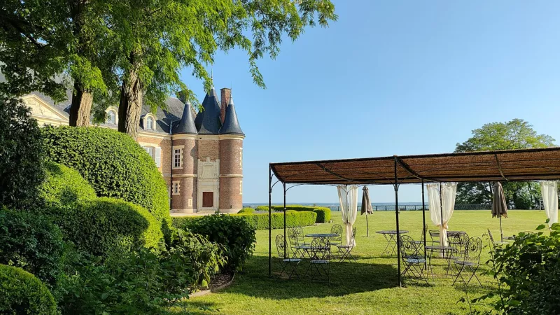 Château de Montmirail (72) côté jardin
