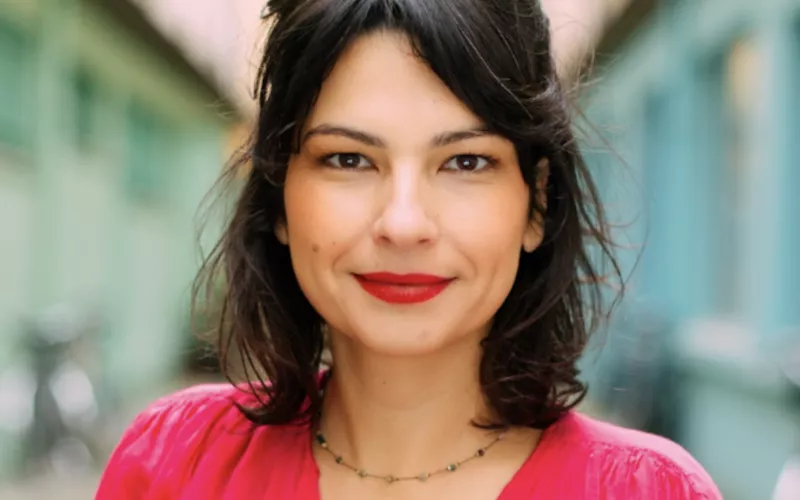 Book Club des Aliennes : « Poupées Roumaines » de Marie Khazrai