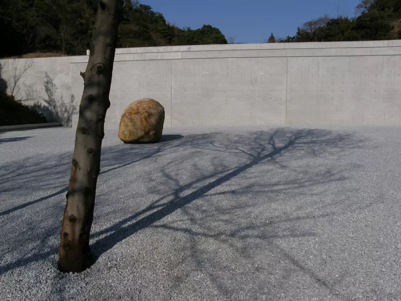 Lee U-Fan museum 李禹煥美術館 香川県香川郡直島町字倉浦 PC192973