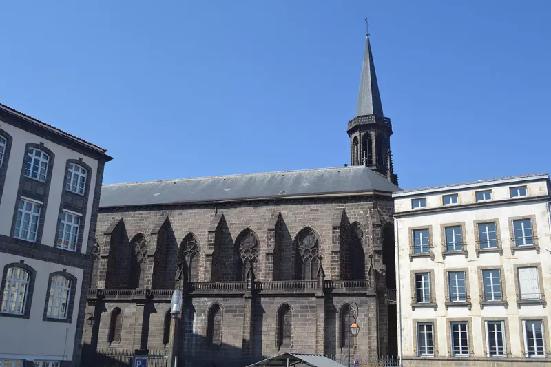 Eglise-saint-genes-des-carmes-clermont-ferrand