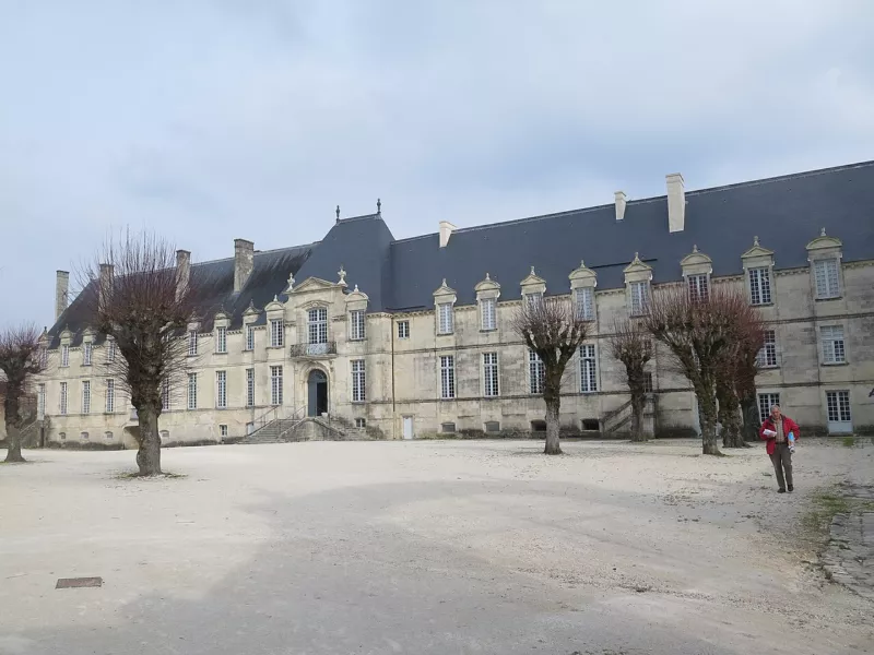 Abbaye Saint-Jean-Baptiste de Saint-Jean-d'Angély