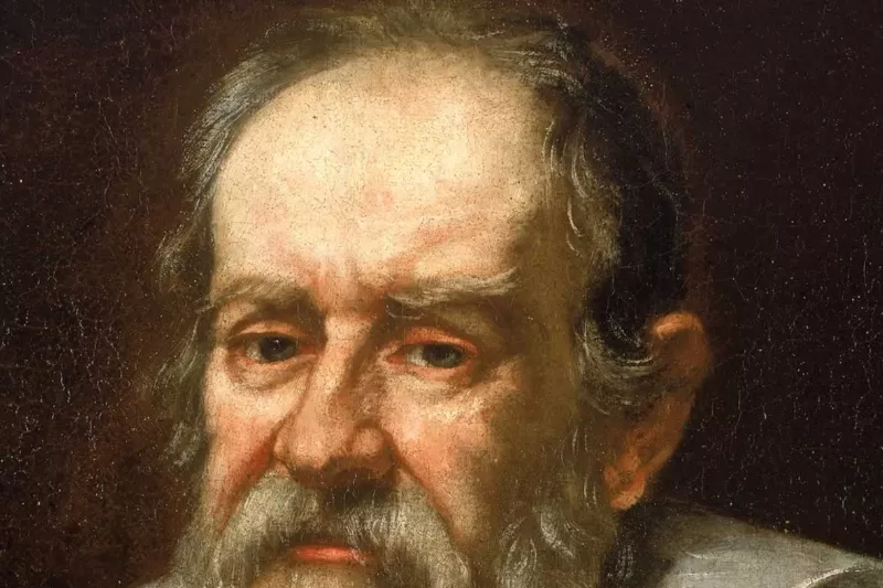 Galileo.arp.300pix