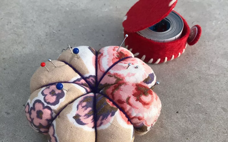Mon nécessaire à couture : atelier textile en famille autour de l'exposition « L’étoffe de l’artiste »