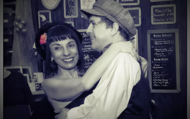 Cours de danse de bal — Paris 10e — 1er cours offert