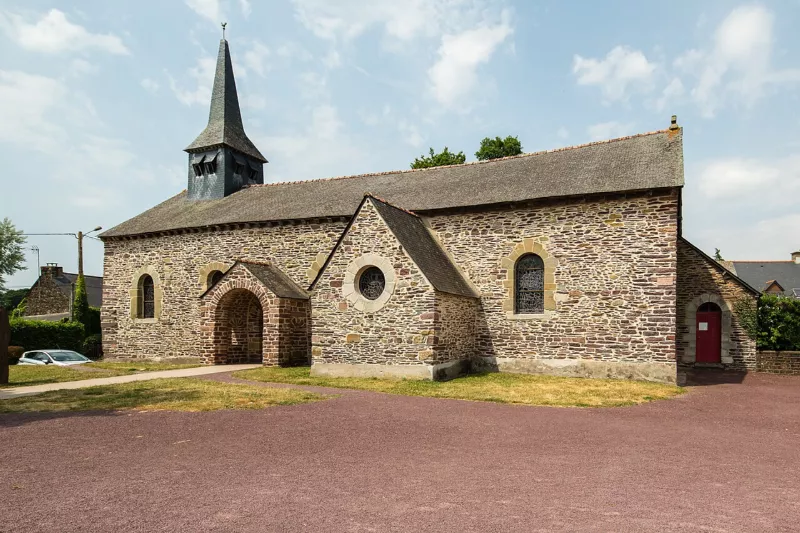 Église Sainte-Onenne, Tréhorenteuc, France