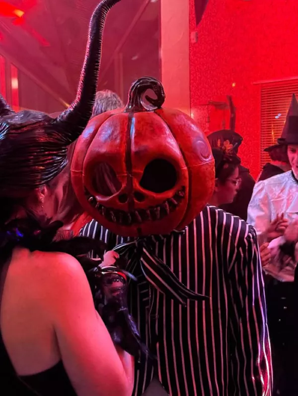 Grosse soirée d'halloween avec DJ