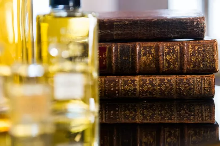 Lectures déambulées autour du parfum