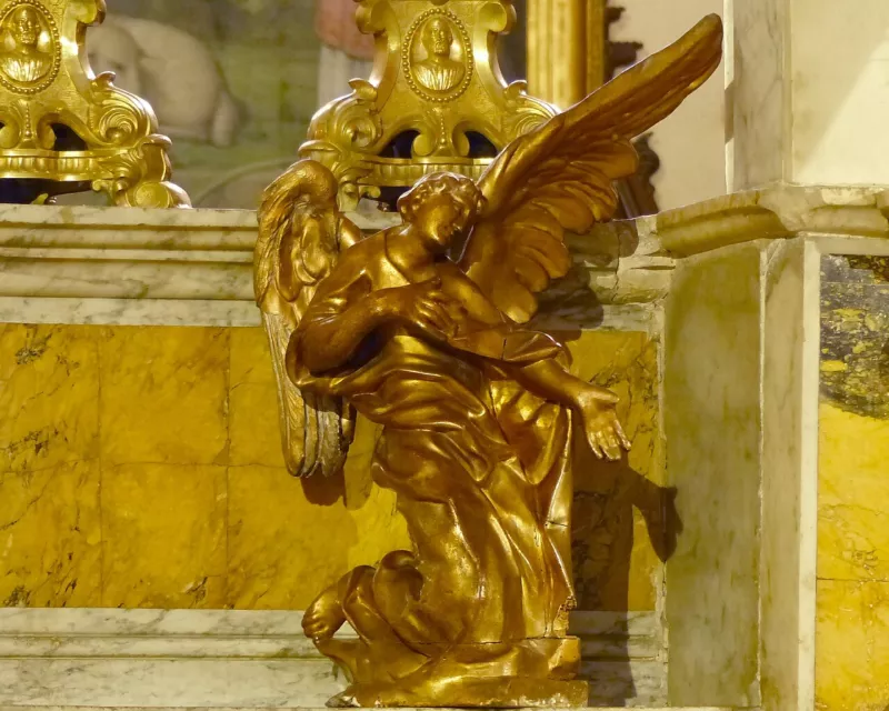 Cuers,collégiale,intérieur10