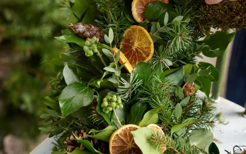 Atelier créatif – Ma couronne de Noël