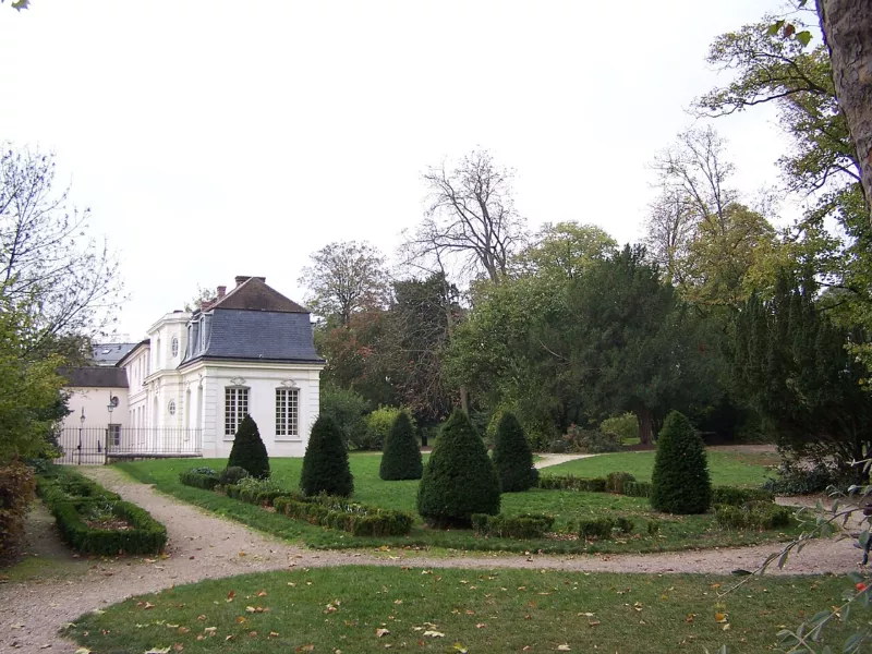 Versailles
