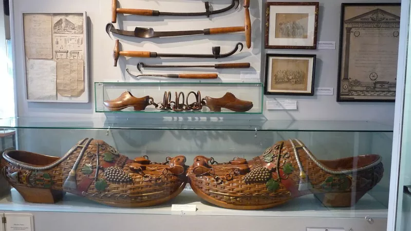 Decorated clogs in Musée du Compagnonnage de Tours 2012