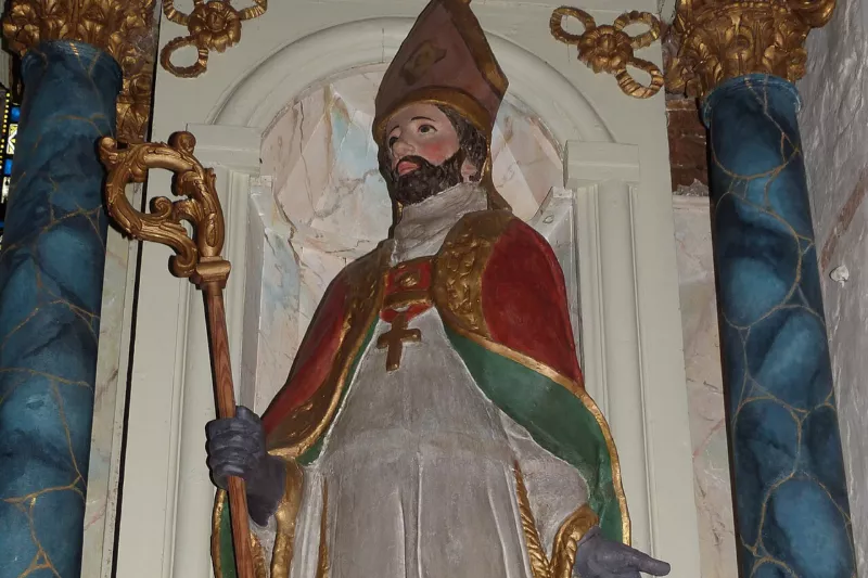 Statue de saint Lunaire