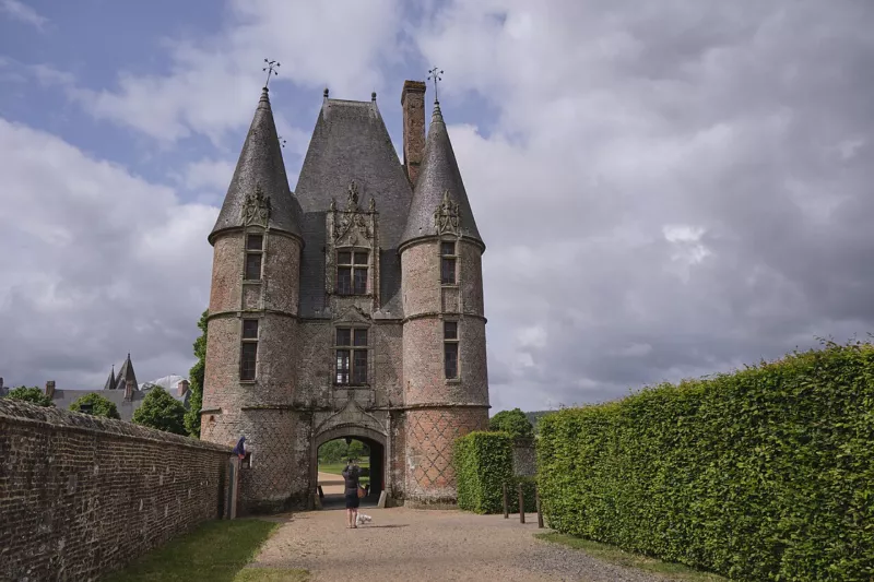 02 NOR - Orne - Carrouges (2025-05-26 11-15-27)