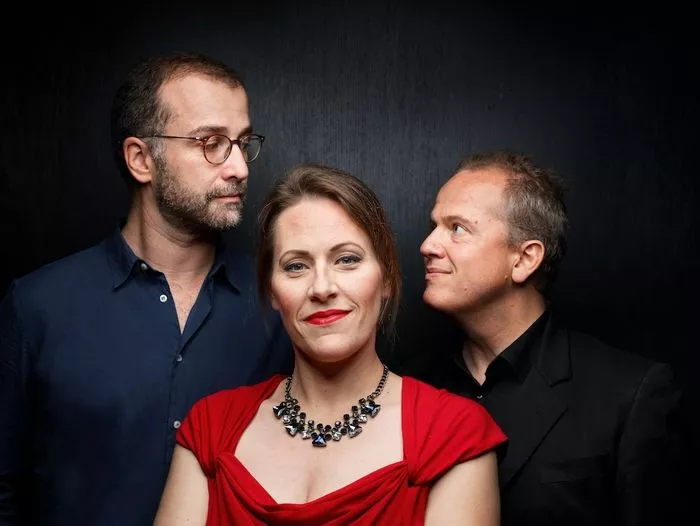 Les Nuits d’une demoiselle
