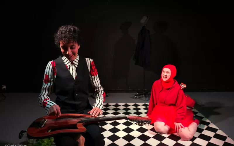 Spectacle Le Petit Chaperon Rouge ou la faim du silence