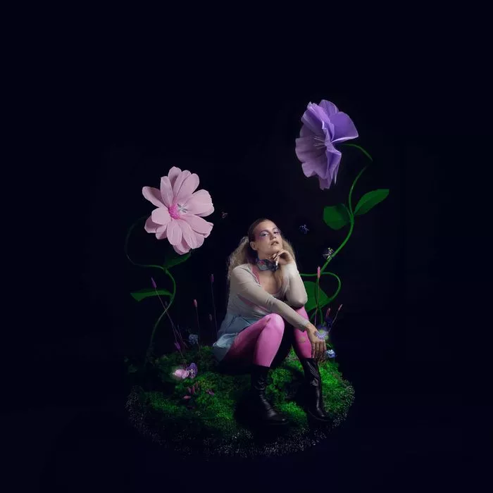 RADAR CREATIVES: LOUISADONNA
