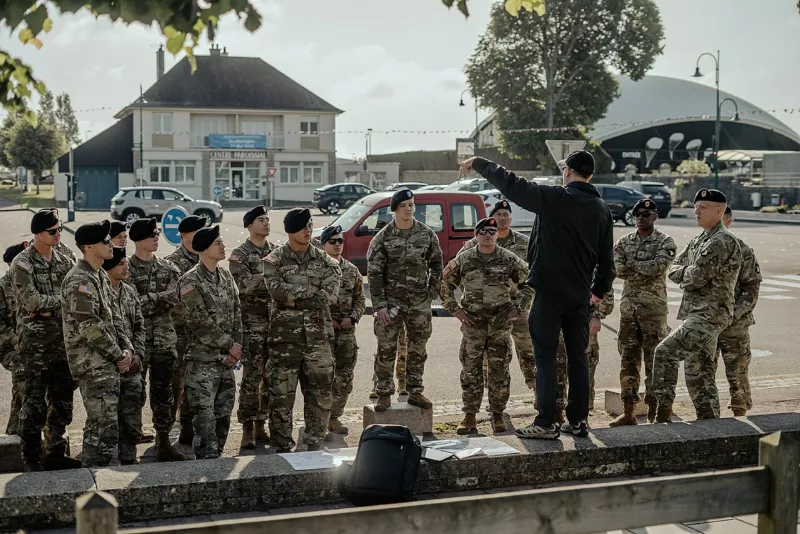 101st Airborne Division (Air Assault) Soldiers D-Day 81 Staff Ride (9078895)