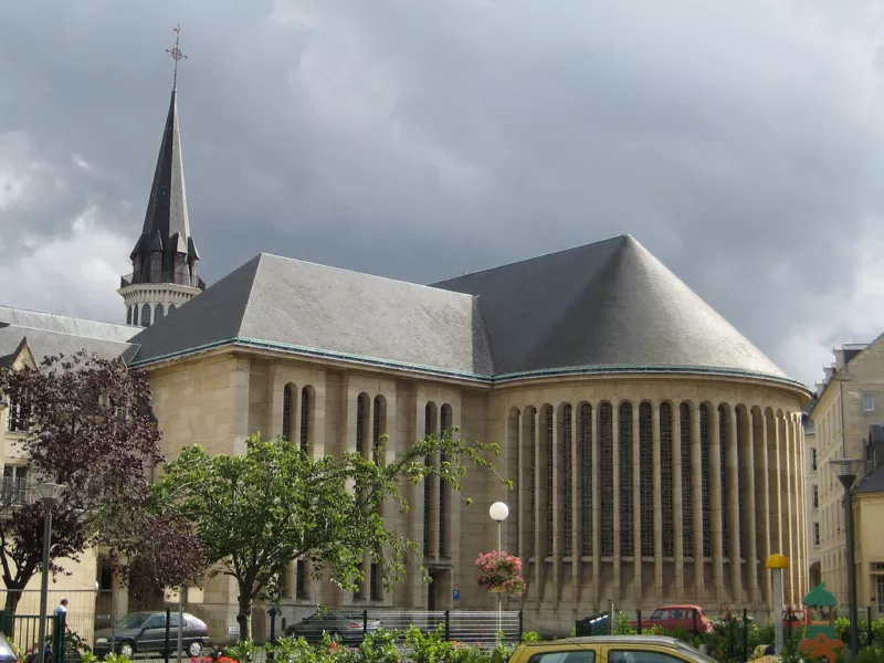 Caen bonsauveur chapelle chevet