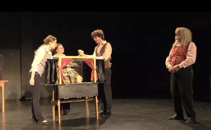 Le Montreur de Théâtre