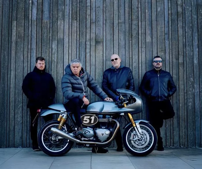 THE STRANGLERS + 1ÈRE PARTIE