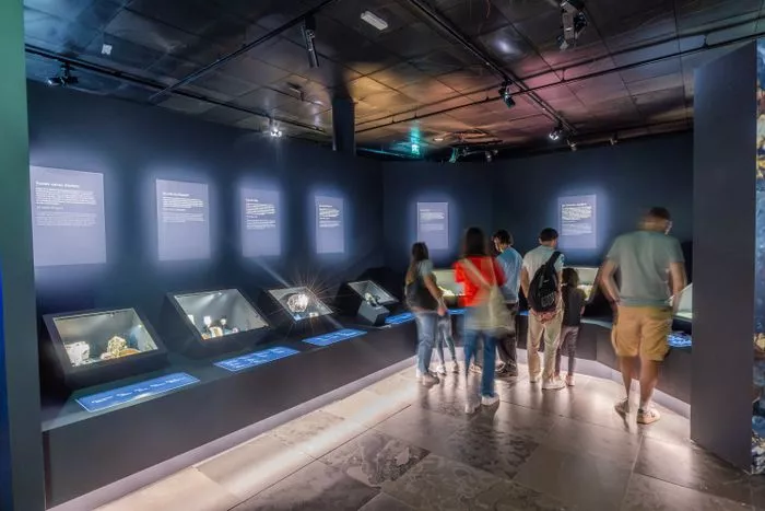 Visite guidée de l'exposition "Minéraux, bien plus que des cailloux"