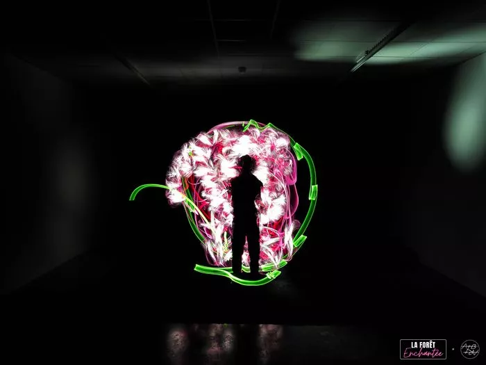 LIGHT PAINTING