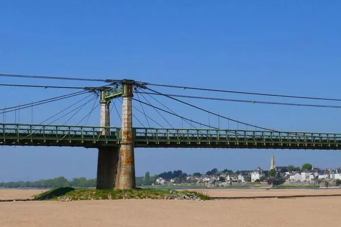 Panorama des ponts de Loire, de Montjean-sur-Loire à Saint-Nazaire