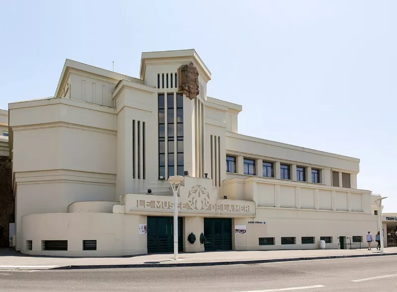 Biarritz - Musée de la mer (edited)