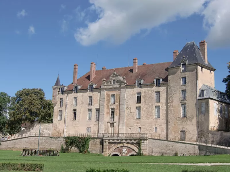 VendeuvreSurBarse château
