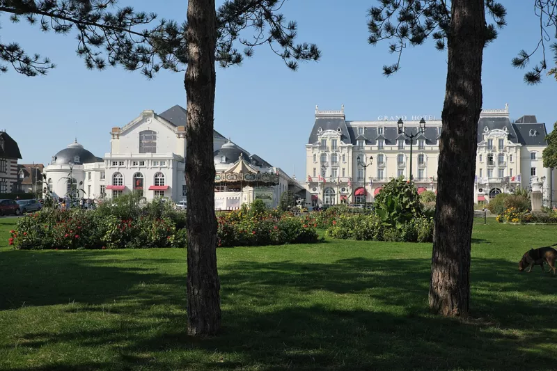 Jardins de l'Hôtel de Ville, Jardins du Casino, Promenade Marcel Proust, Cabourg