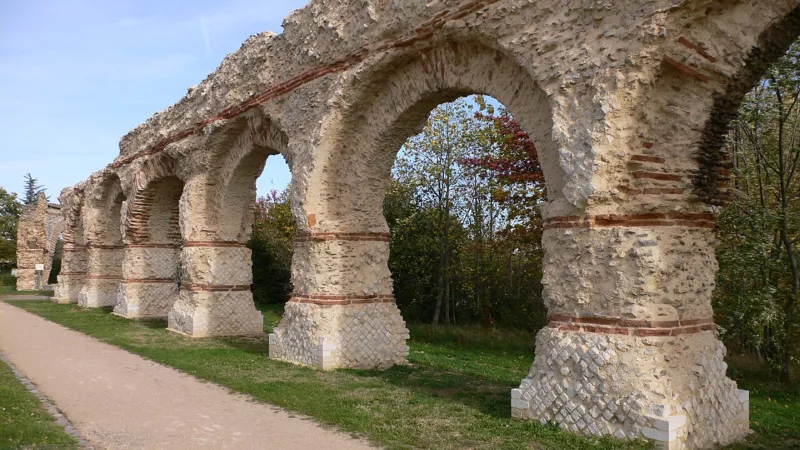 Aqueduc du Gier - Chaponost - Arches après rénovation 2009-2010