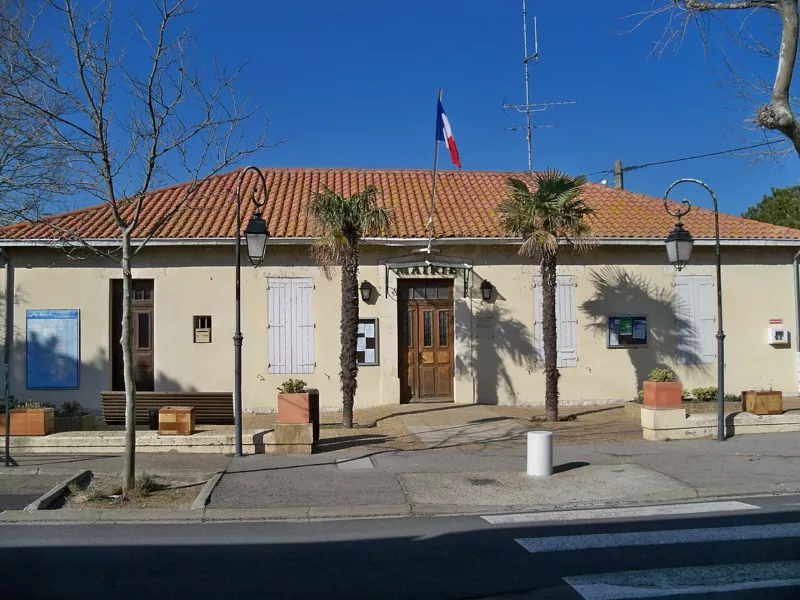 Salin-de-Giraud - Mairie annexe