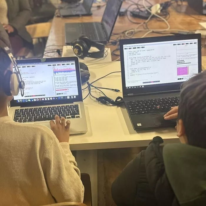 Atelier : Des lignes de code pour faire vibrer, les notes de musique !