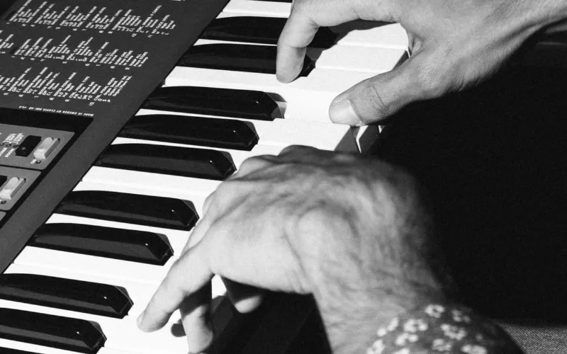 États sensibles 2 — Performance de peinture live & piano improvisé