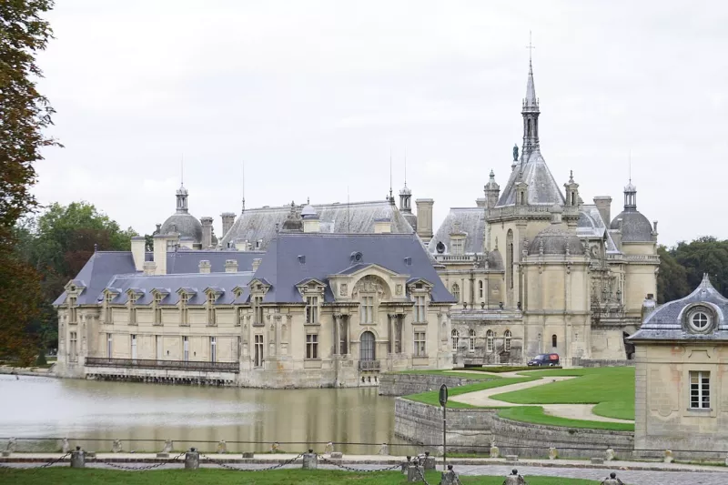 Chateau de Chantilly FRA 003