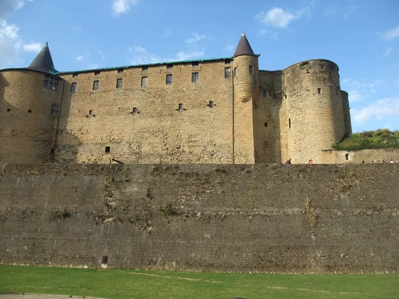 Burg Sedan 2011
